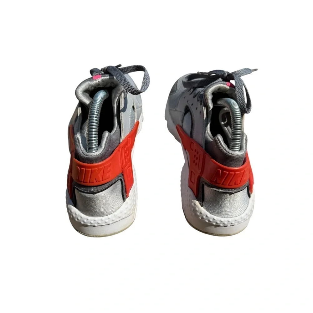 Nike Air Huarache Sneakers Size 7Y